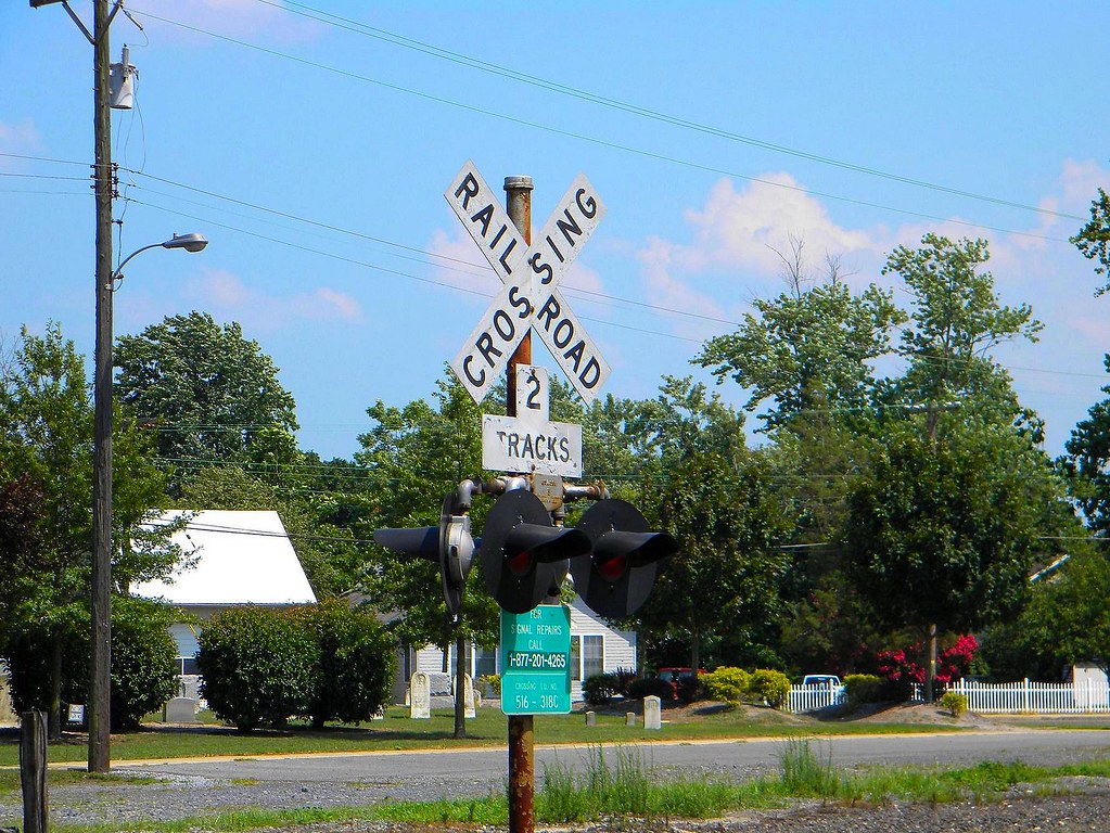 Frankford, Delaware Rail Road Crossing Signal in town. Lee Cannon