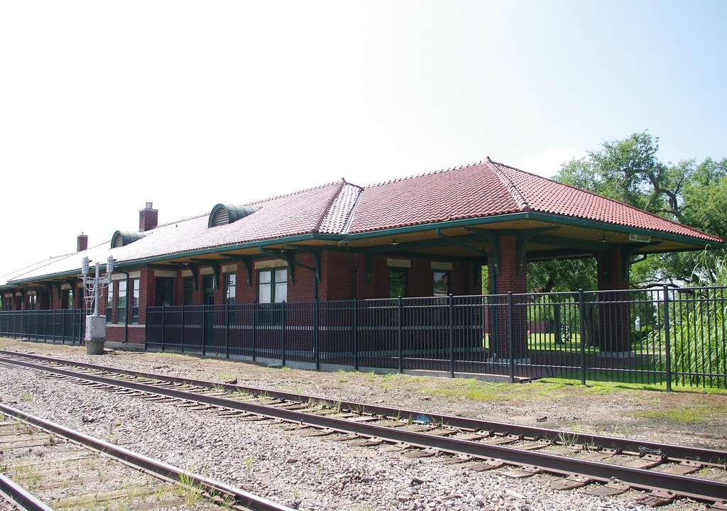El Dorado, KS train station Missouri Pacific station built… Flickr