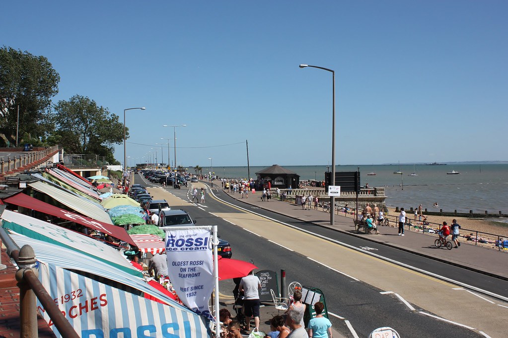 Westcliff seafront a photo on Flickriver