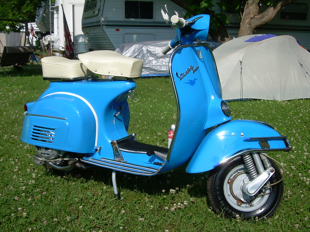 Chris' Vespa. nyc_scootering Flickr