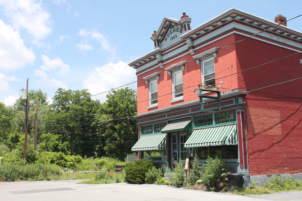 Staatsburg Commercial Block This now unoccupied building p… Flickr