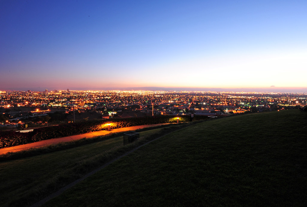 Hilltop Park at night. Signal Hill, CA Mendo Fr Flickr