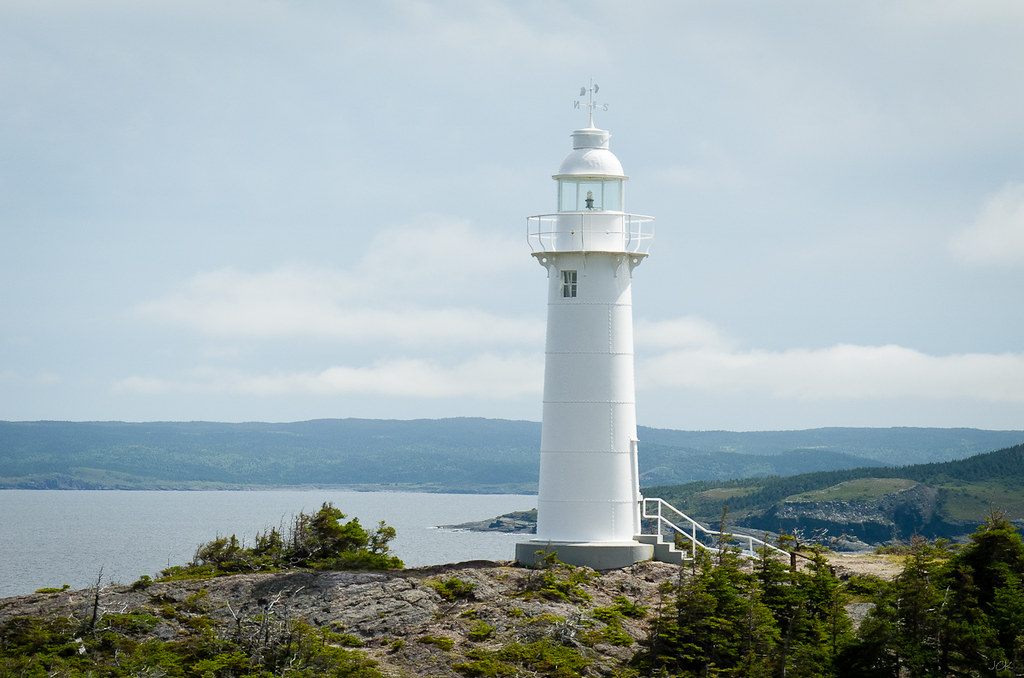 Kings Cove Lighthouse Kings Cove, Newfoundland and Labrado… Flickr