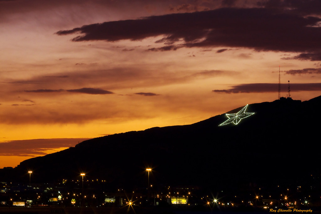El Paso's Star on the Mountain Southern tip of the Frankli… Flickr