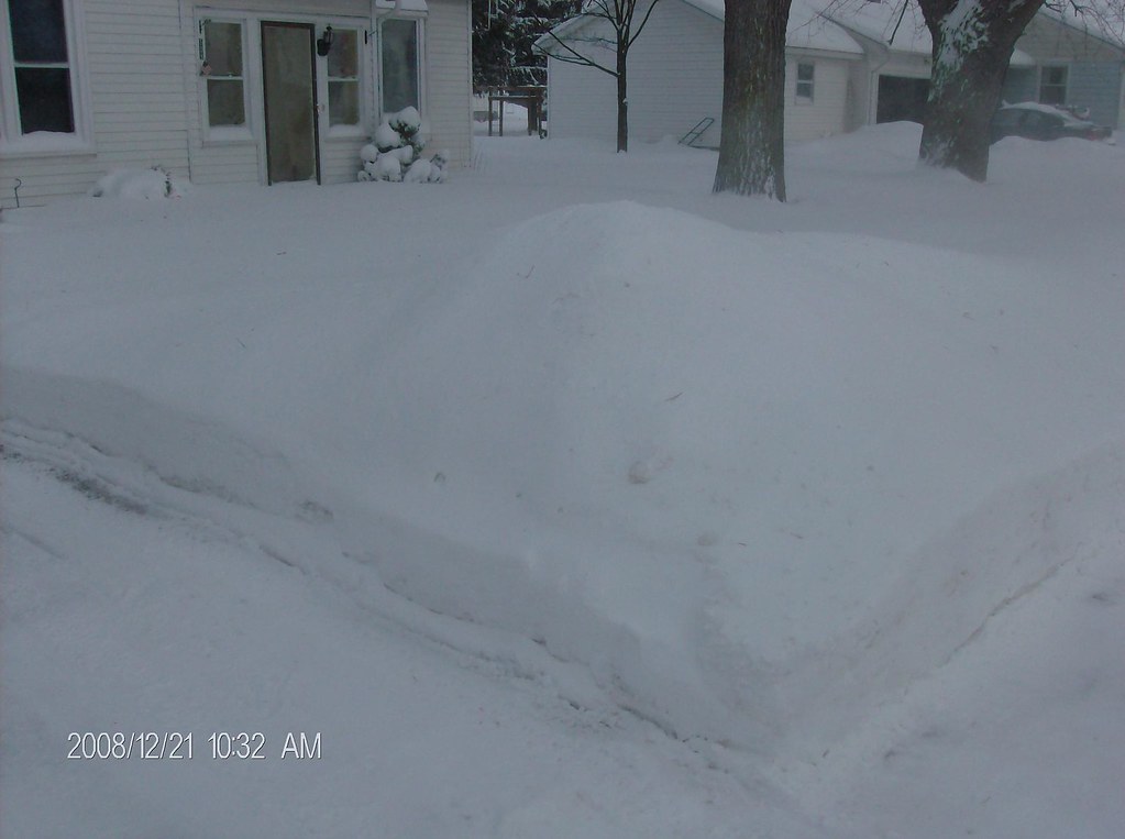 2008 1221Snow in Hilbert WI 001 (16) billdeloneyjr Flickr