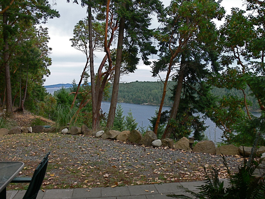 Gabriola IslandCliff House Cottage Aussiewig Flickr