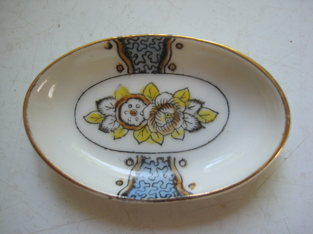 saltbowl treasure from an antique store in Hayesville NC sarahkeith