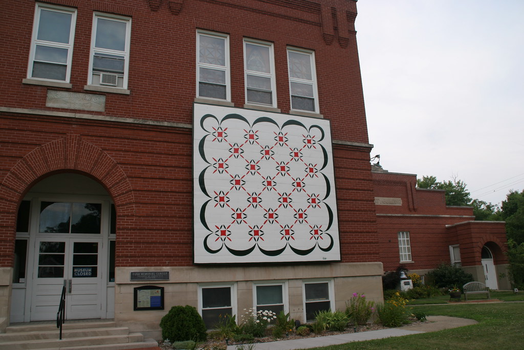 Elkhart Hist. Society quilt mural The mural on the Elkhart… Flickr
