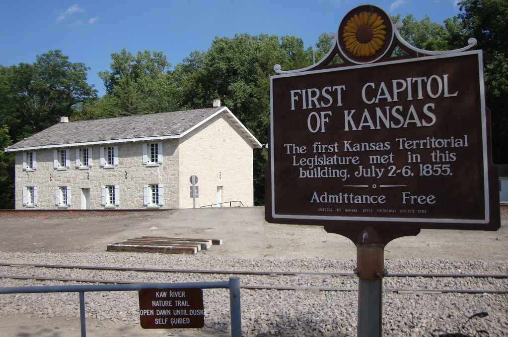 Old Kansas Territorial Capitol and Marker (Fort Riley, Kan… Flickr
