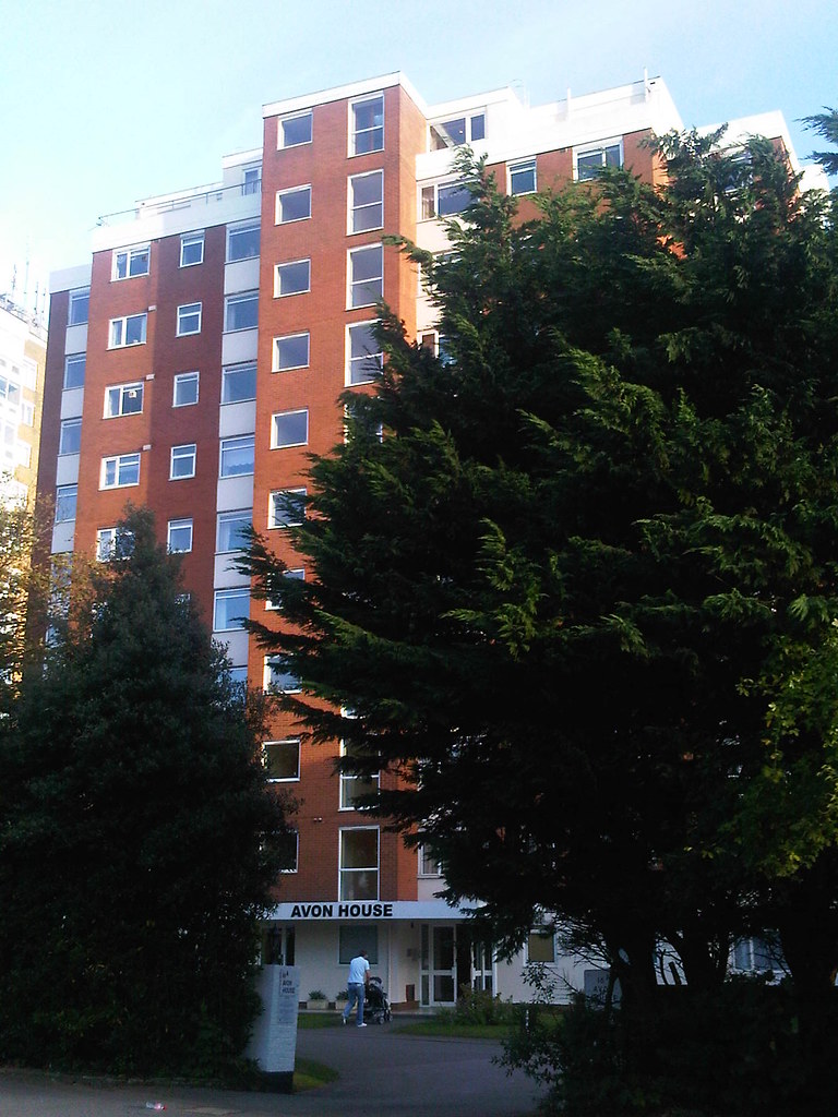 Avon House, 16a West Cliff Road, Bournemouth a photo on Flickriver