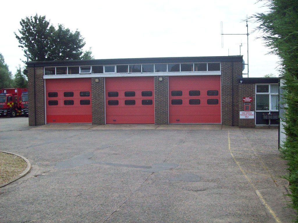 WYMONDHAM FIRE STN Dave Flickr