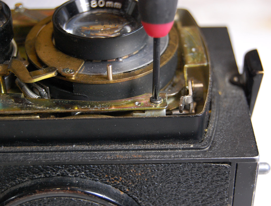 Mat 124G Unwilling Shutter Release (17) Yashica Mat 124G. … Flickr