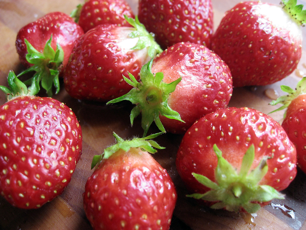 Hood Strawberries Fresh from the farm Marnie MacLean Flickr