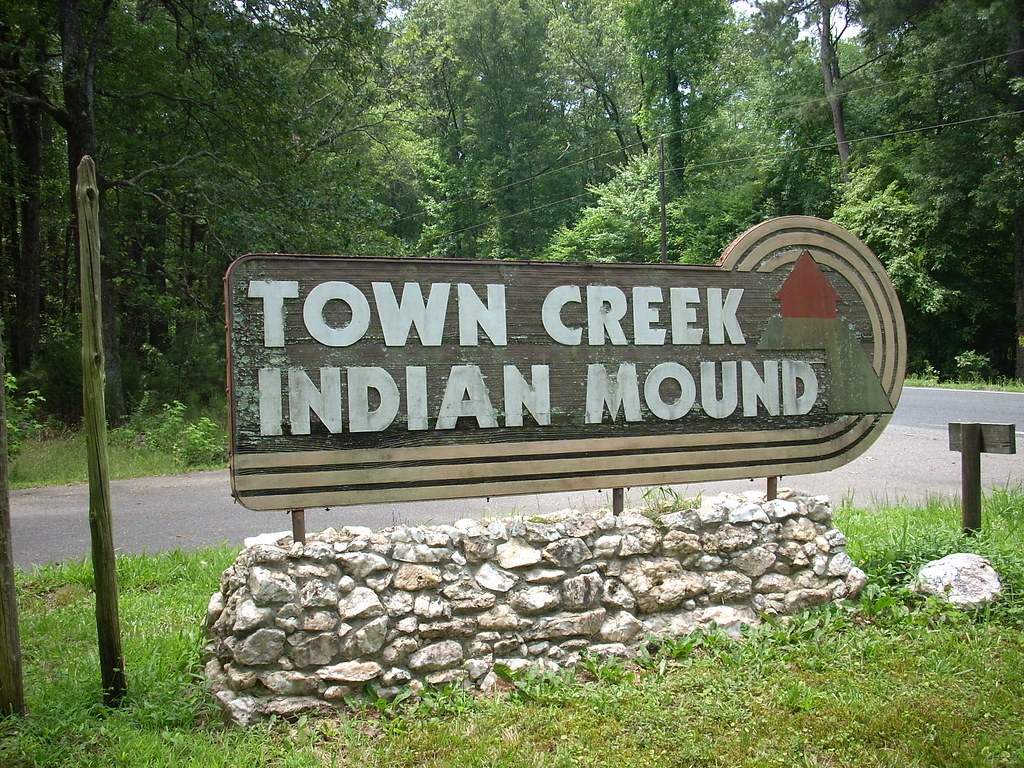 Town Creek Indian Mound sign Town Creek Indian Mound is in… Flickr