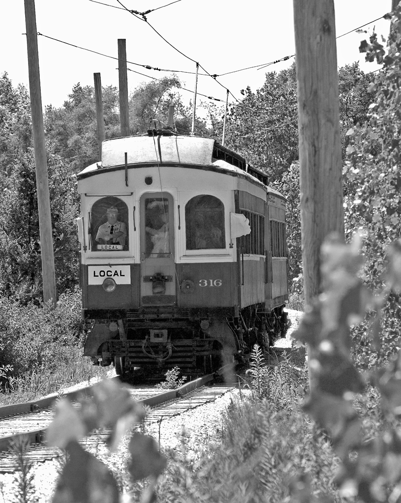 Returning to "Wheaton" Chicago, Aurora & Elgin cars 316 an… Flickr