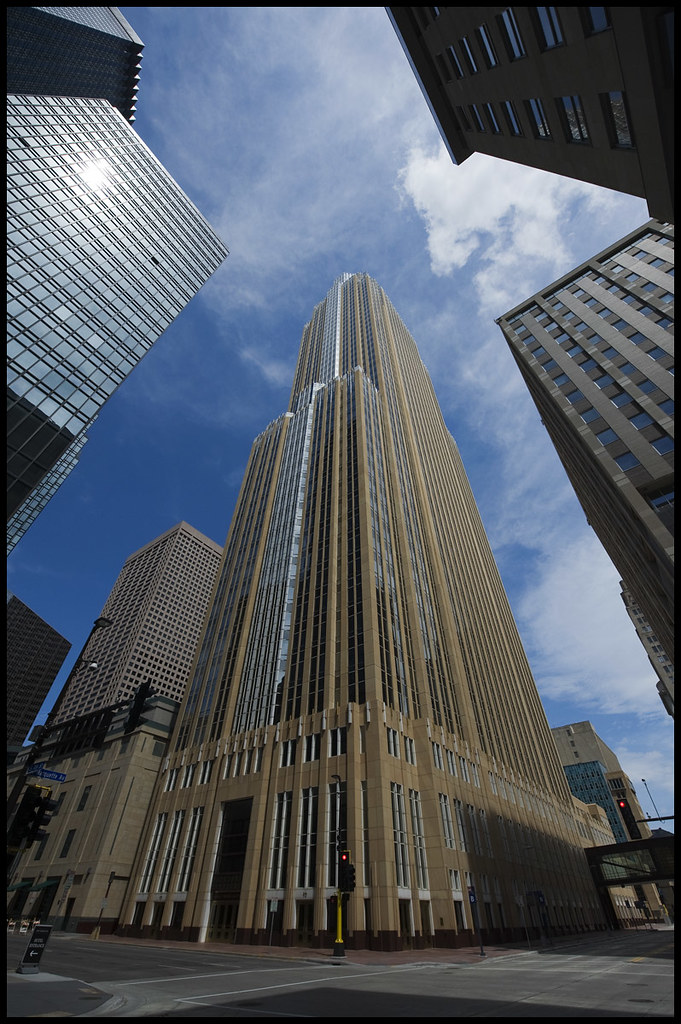 Wells Fargo Center, Minneapolis Andre Flickr