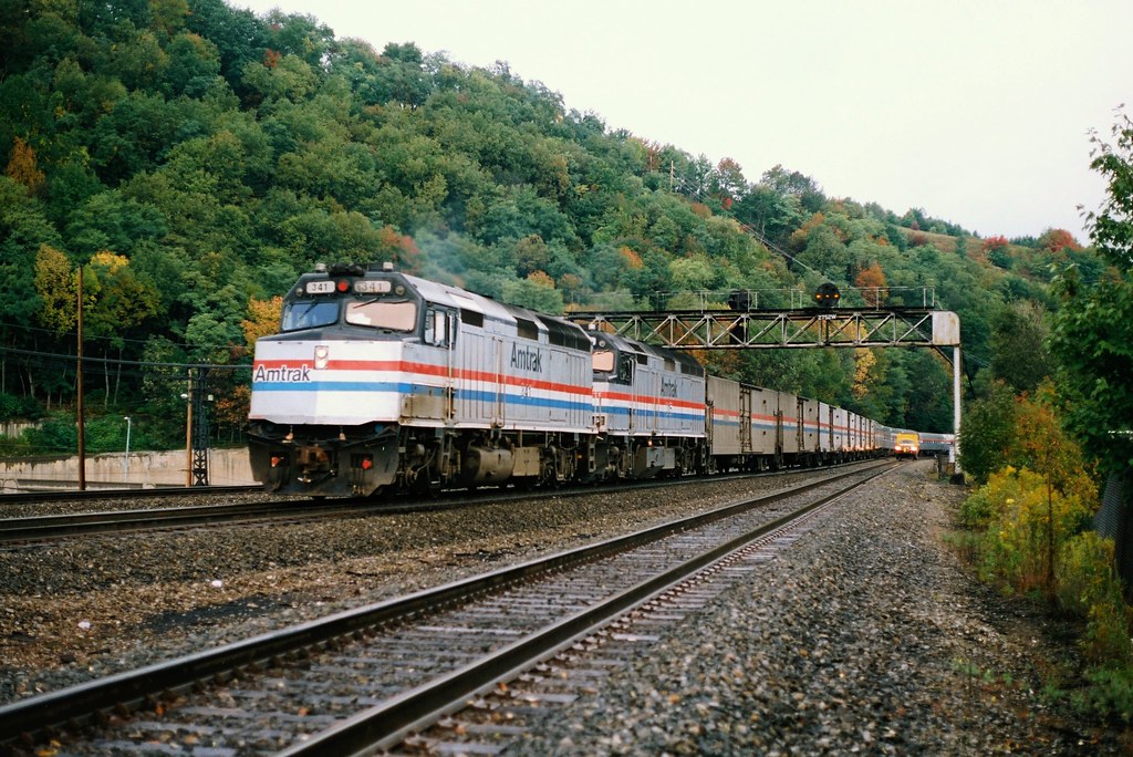 Amtrak Johnstown, PA Amtrak Train No. 40, the Broadway L… Flickr