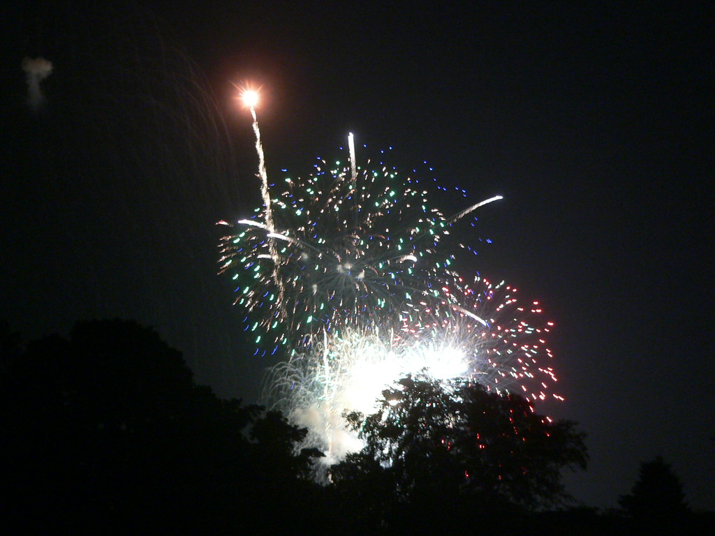 Fairground Fireworks, Bloomington, Indiana, July 2010 Flickr