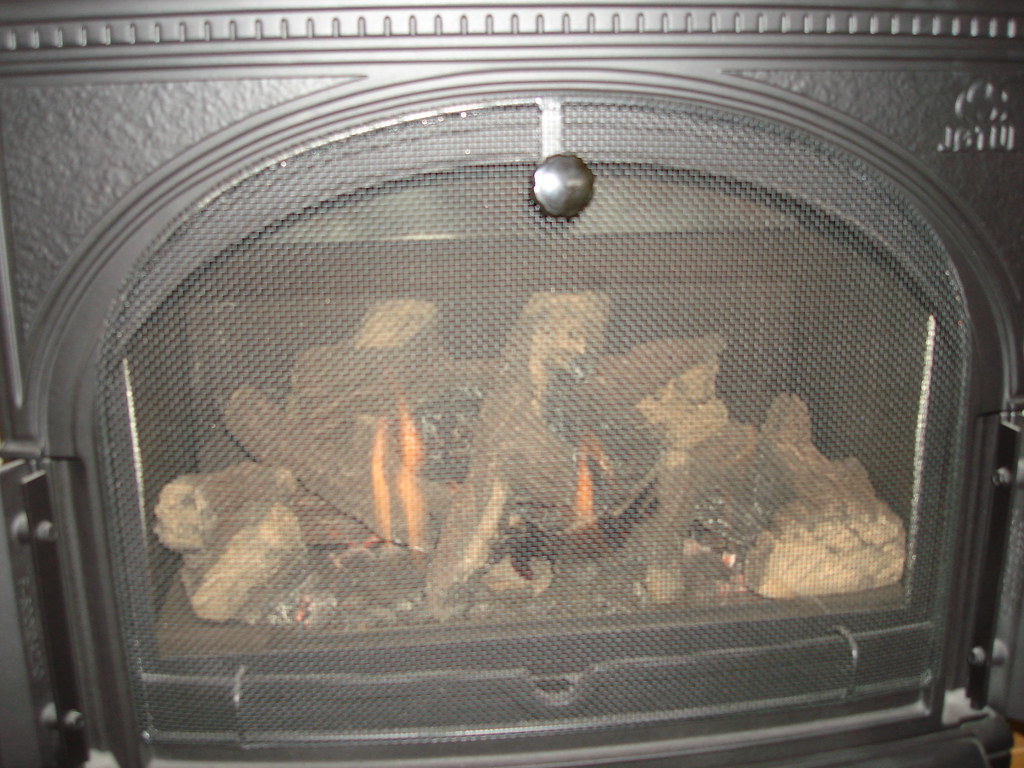 Jotul Firelight Gas Stove with Optional Screen View more f… Flickr