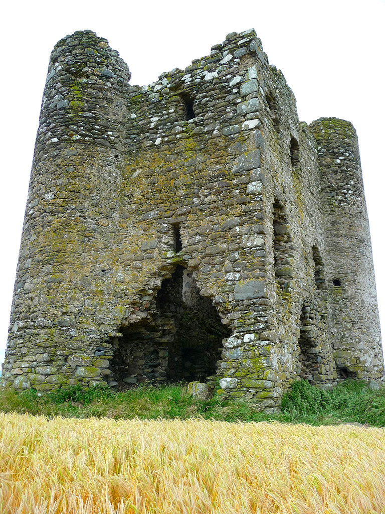 Burt Castle, Co Donegal Lindel Buckley Flickr