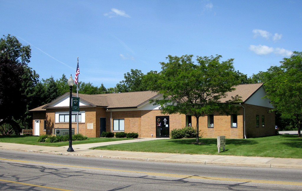 Comstock Park Library Built in 1952 as a Plainfield Townsh… Flickr