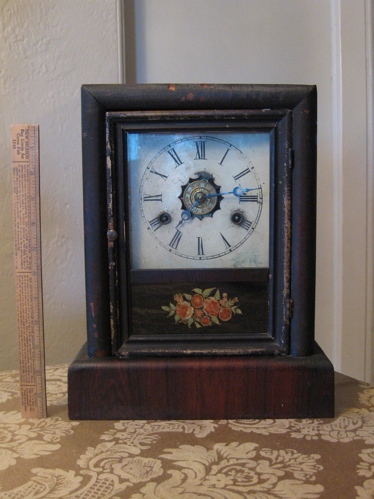 New Haven "Cottage (Extra)" or "Auburn" shelf clock Flickr