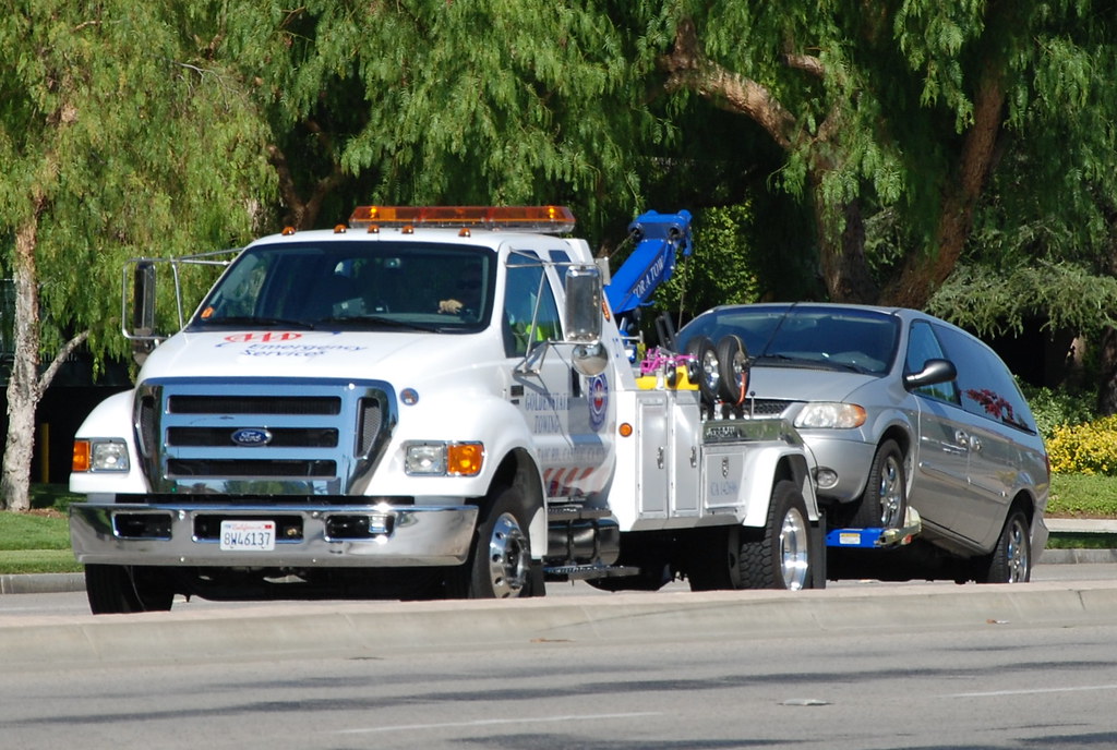 GOLDEN STATE FORD TOW TRUCK Navymailman Flickr