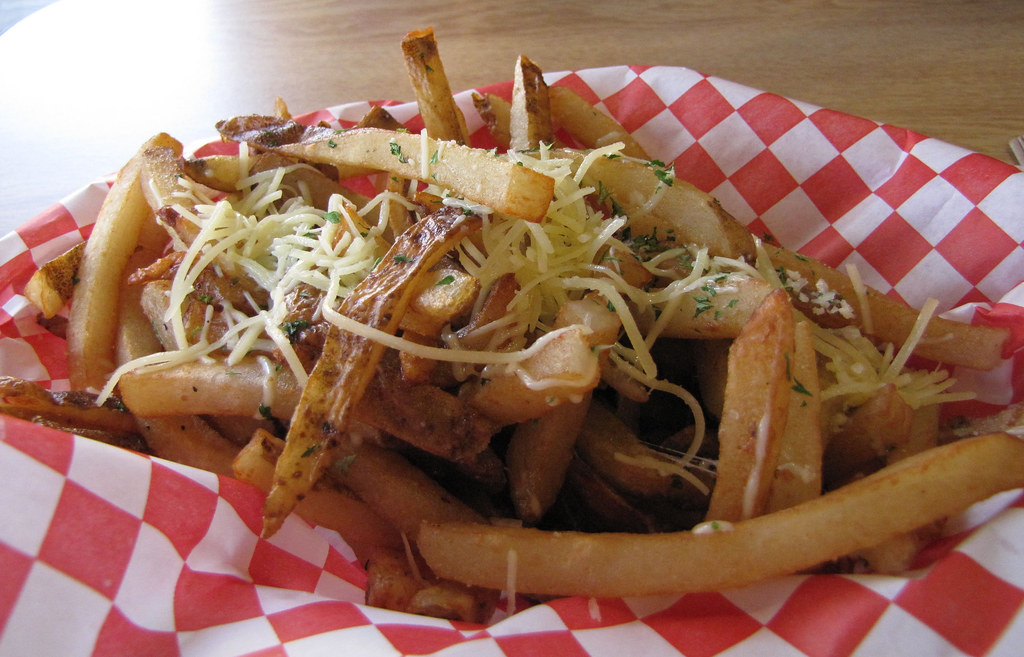 Truffle Fries, Honolulu Burger Co. Not really worth the 4… Flickr