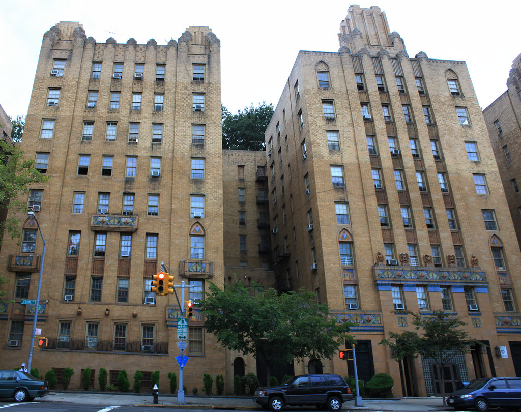 All sizes Park Plaza Apartments Flickr Photo Sharing!