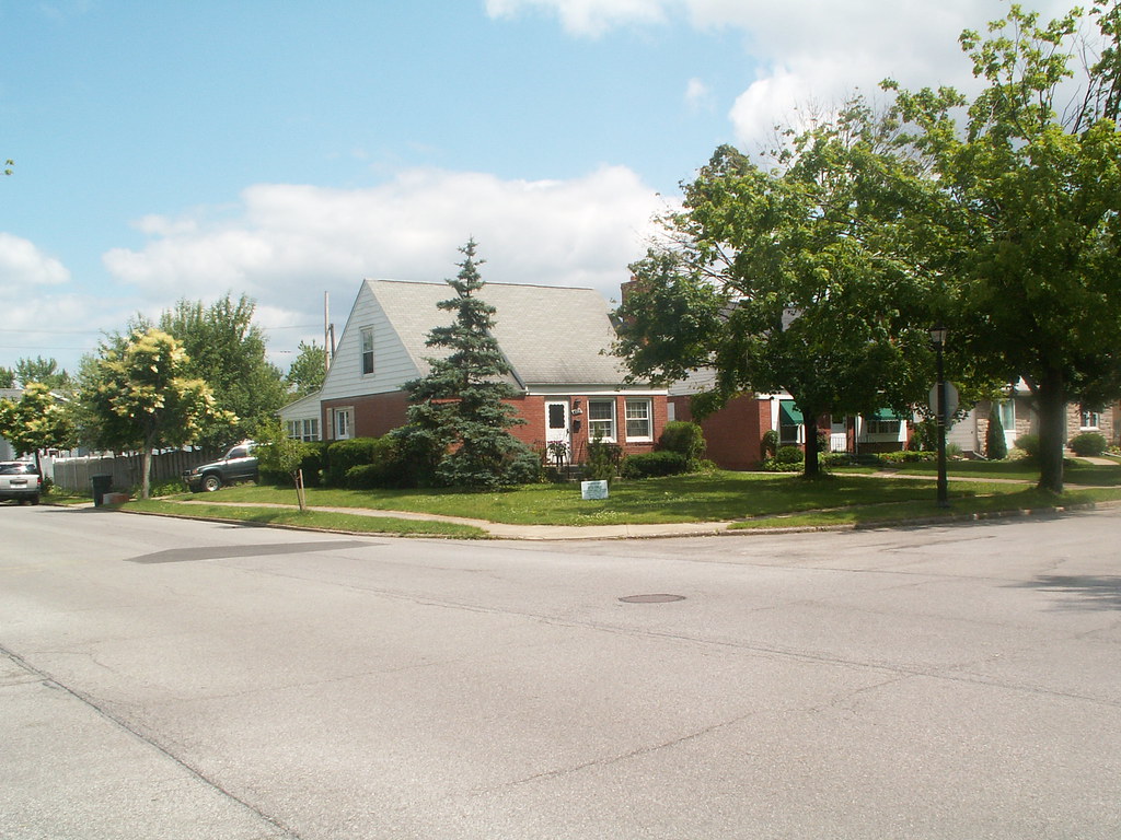 110 175 Fayette Ave. This is the house Marge and her paren… Flickr