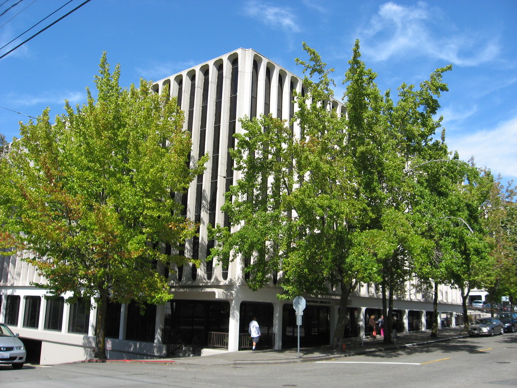 Development on Lower Queen Anne 034 Office building near b… Flickr