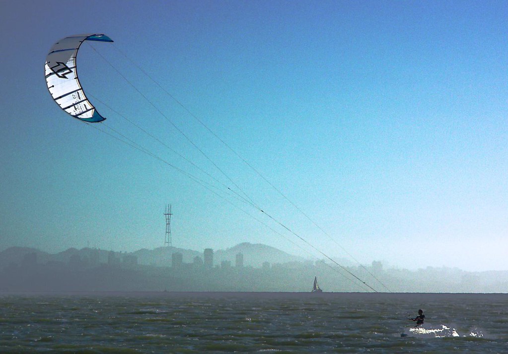 Kitesurfing on San Francisco Bay IMG_3330(2) N.B. See my p… Flickr