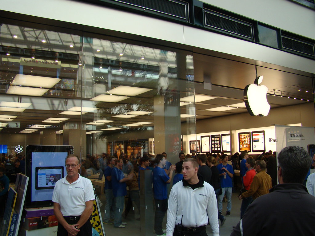 Apple Store Opening Oberhausen, Centro 1 www.themacmania.c… Flickr