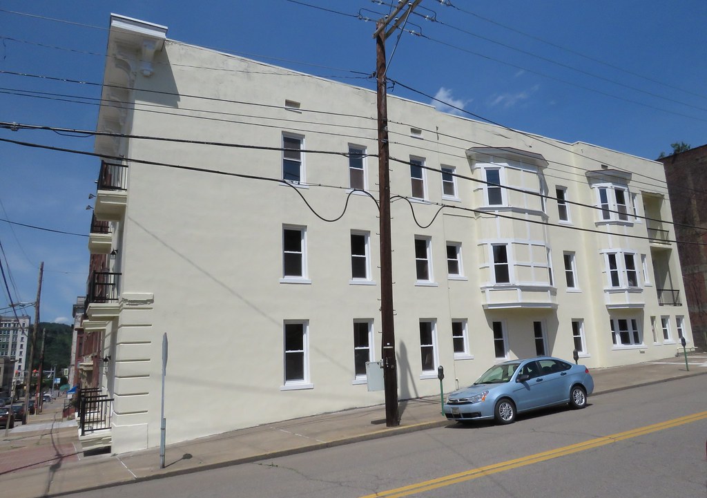 McLain Apartments Wheeling WV June 28 2017 tour of 3rd f… Flickr