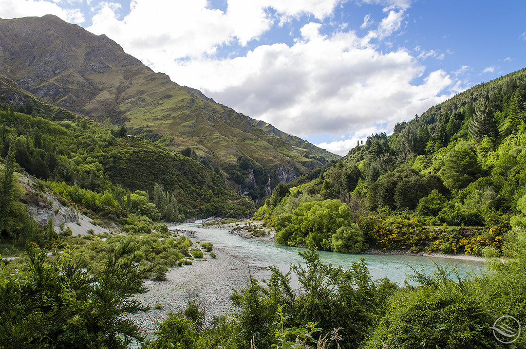Shotover River In Arthurs Point Queenstown New Zealand Flickr