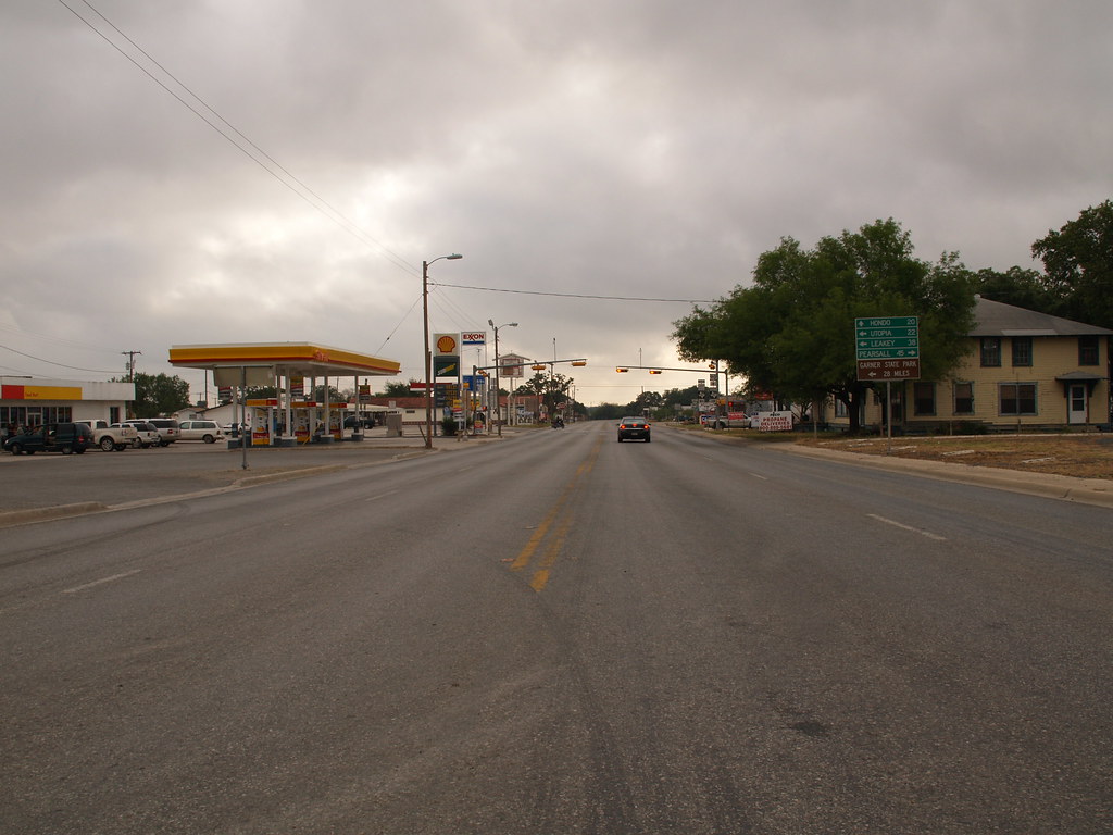 Sabinal Texas small old west TX town 2010 Buildings Roads … Flickr