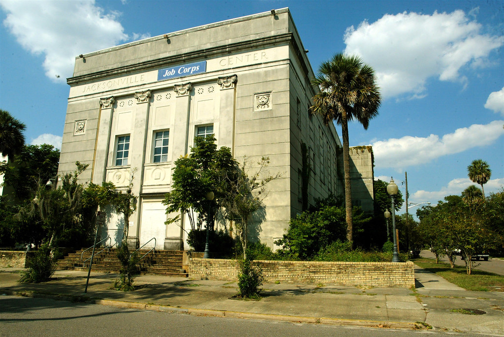 Job Corps Building a photo on Flickriver