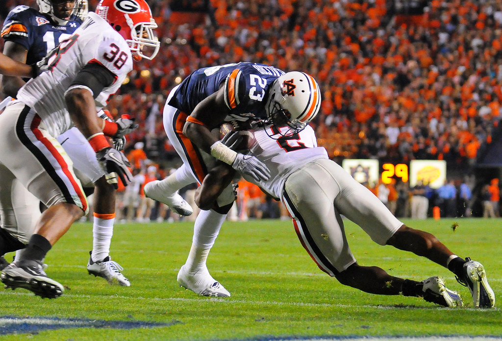 108AUBURN TIGERS VS BULLDOGS The No. 2 Auburn Tige… Flickr