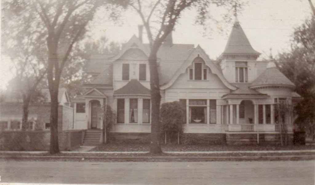 Who Are Johnston Edward Taylor Parents Jack Johnson Taylor Outtakes