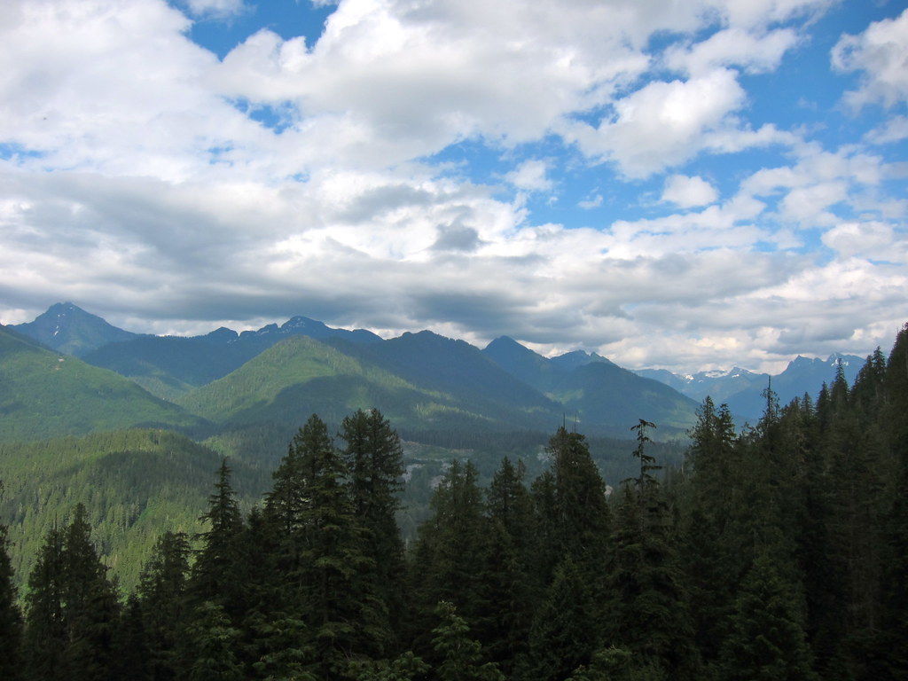 Lake Twentytwo Trail Sean Munson Flickr