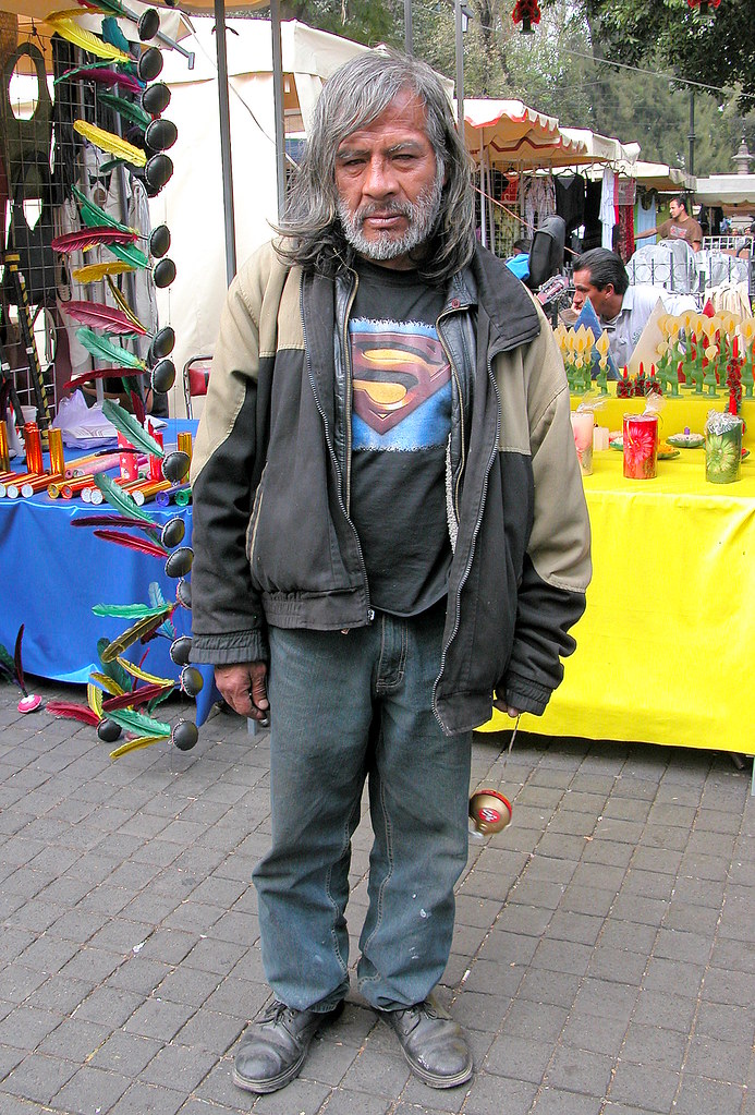 Changoleón Este personaje es un indigente que deambula por… Flickr