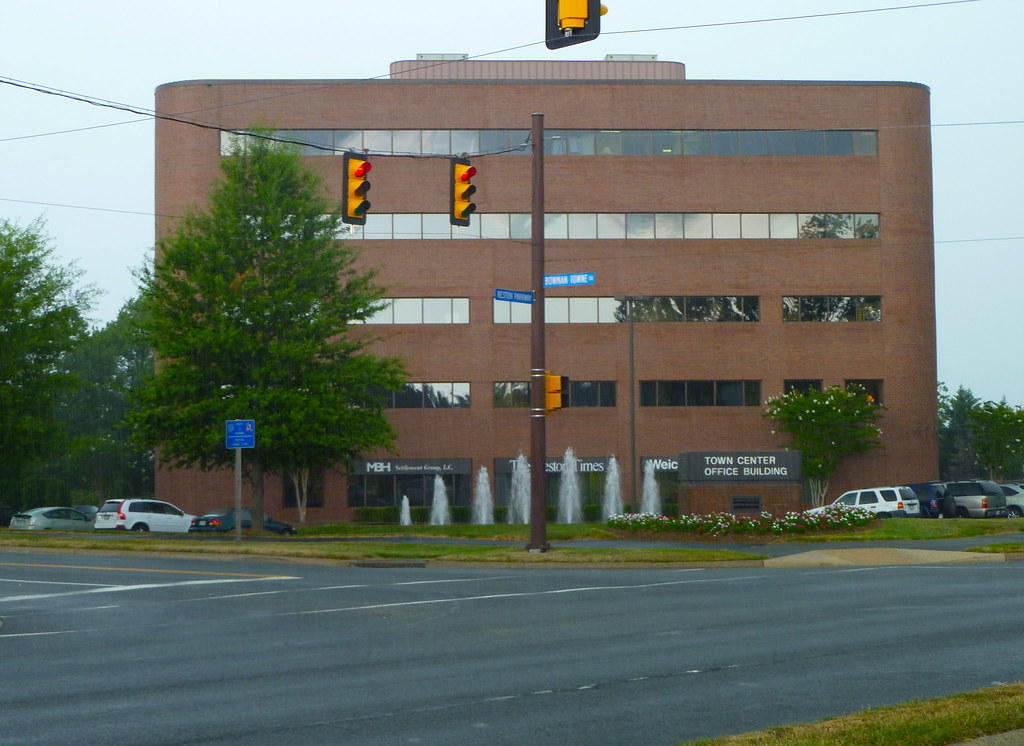 Town Center Office Building, Reston Parkway, Reston, VA a photo on