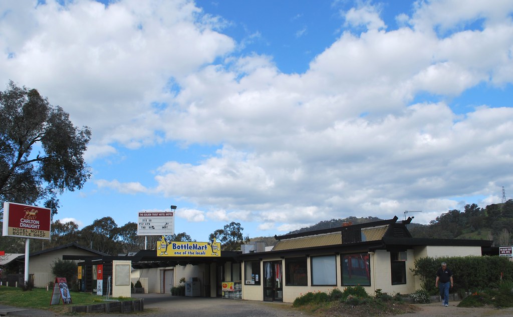 Golden Trout Hotel Motel Eildon Matt Flickr