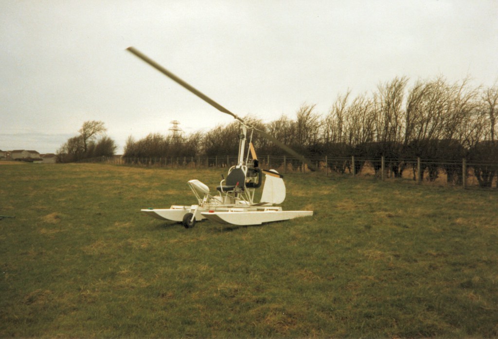 Bensen Float Gyrocopter on grass Uncle Alister Flickr