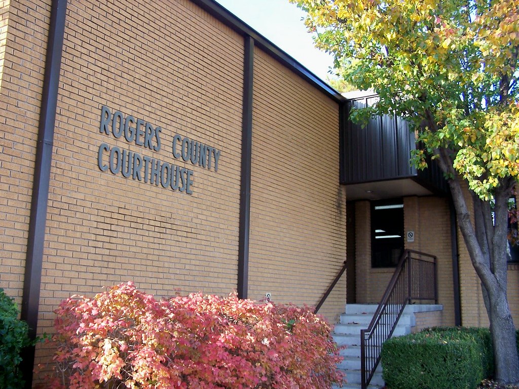 Entrance to Rogers County Courthouse a photo on Flickriver