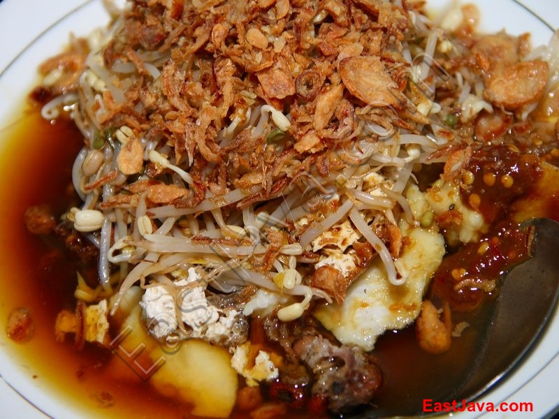 This Is It... | Lontong Balap Lontong Balap Is One Of Tradit… | Flickr