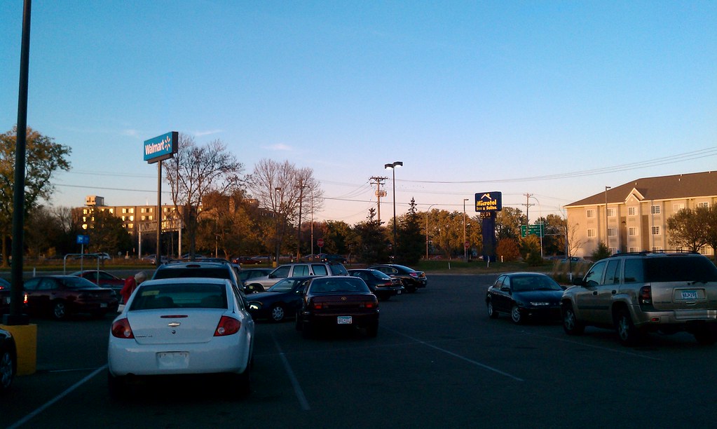 WalMart East 78th Street Bloomington (Minneapolis), Minnesota