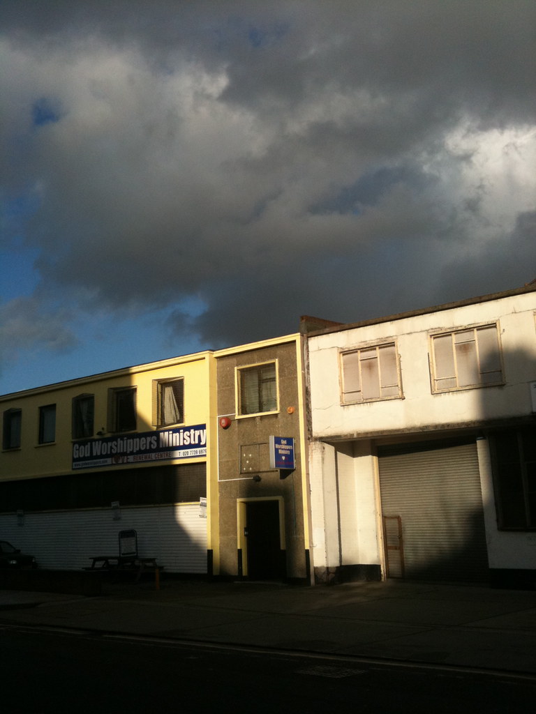 Prichard's road Wildebeast1 Flickr