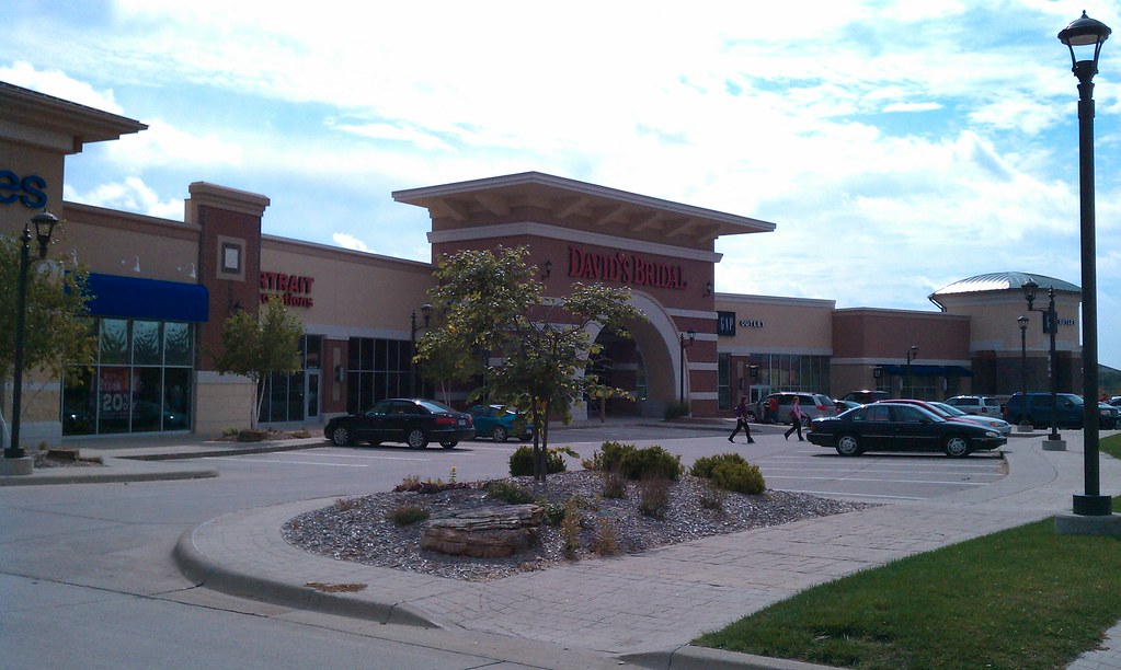 Lakeport Commons Sioux City, Iowa Maurices / Portrait … Flickr