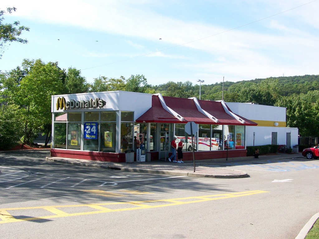 100_5857 568 Myrtle Avenue,Boonton,New Jersey ncokecan Flickr